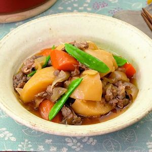 「圧力鍋で作る肉じゃが」のレシピ動画