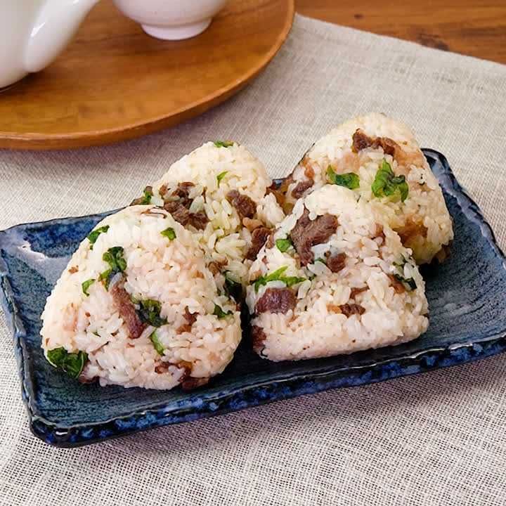 甘辛牛肉の混ぜご飯おにぎり