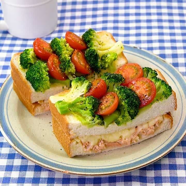 ツナメルトオープンサンド