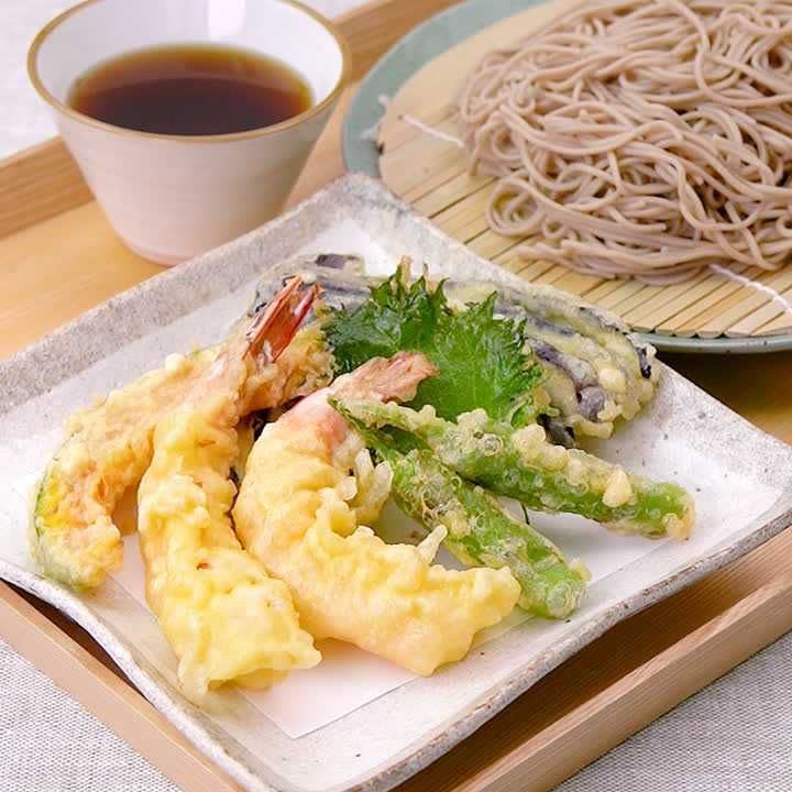 絶品！ 冷やしそばと天ぷらの盛り合わせのレシピ動画・作り方 | デ