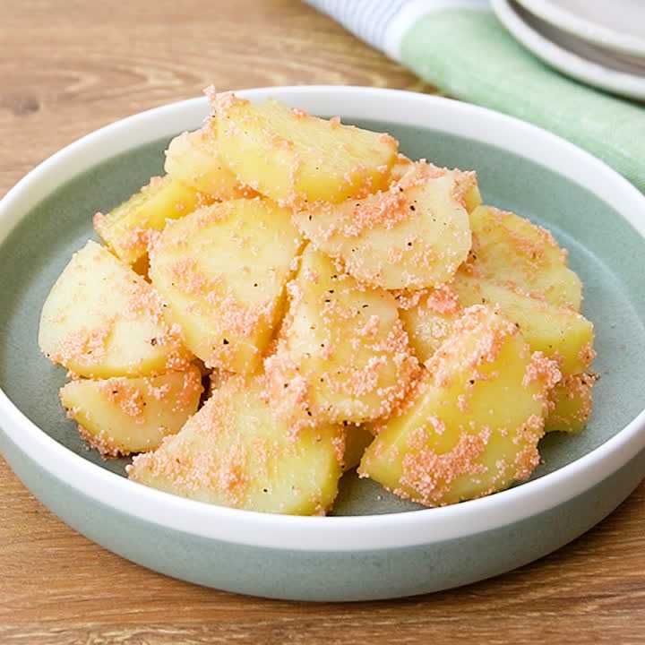 たらことじゃがいもの炒め物