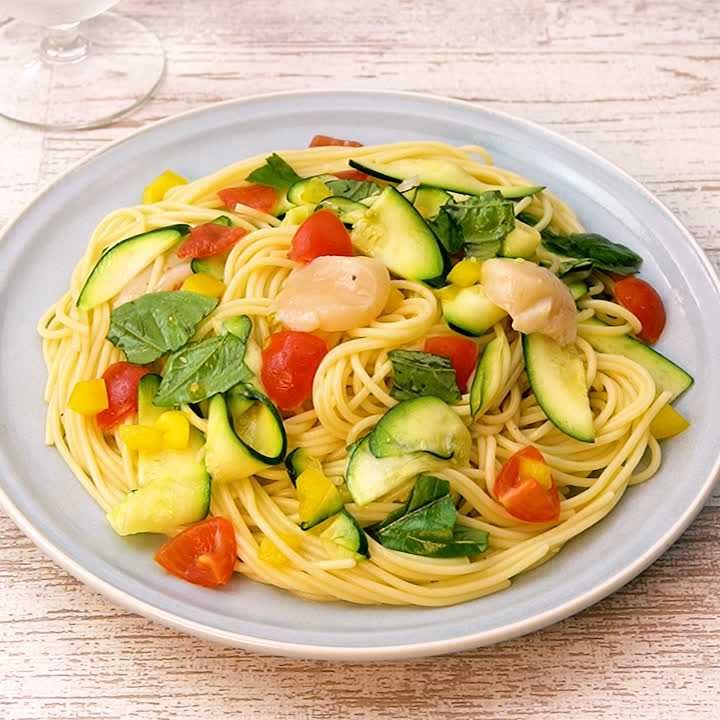 ホタテと夏野菜の冷製パスタ
