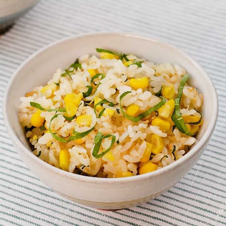 大葉香るとうもろこしごはん