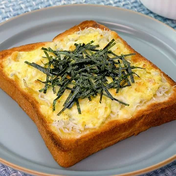 しらすトースト