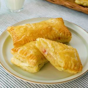 「ベーコンポテトパイ」のレシピ動画