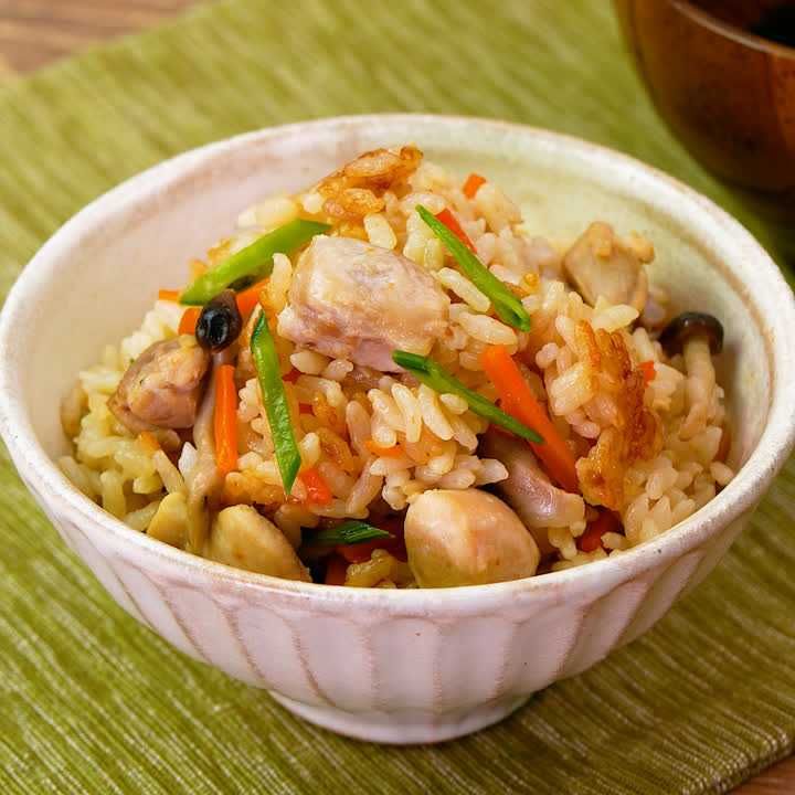 めんつゆ五目炊き込みご飯