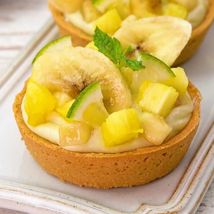バナナとパインのトロピカルミニタルト