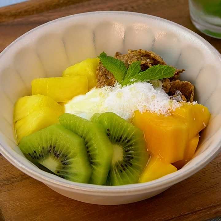 ハワイアングリークヨーグルト