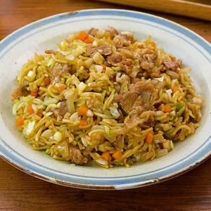 野菜たっぷりそば飯