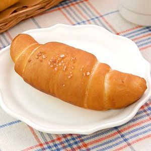 「塩バターパン」のレシピ動画