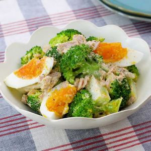 デパ地下風ブロッコリーと卵のサラダ