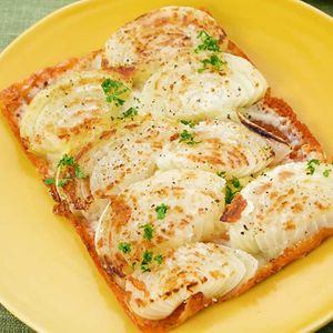 「玉ねぎのチーズ焼き」のレシピ動画