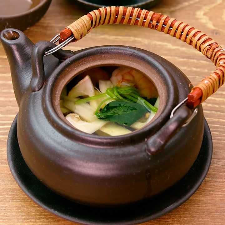 松茸の土瓶蒸し