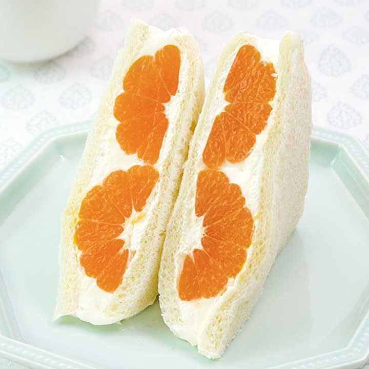 みかんのフルーツサンド