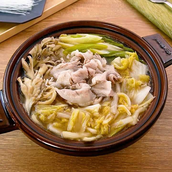 台湾風白菜豚バラ鍋