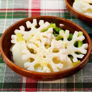 「れんこんとかぶのコンソメ煮」のレシピ動画