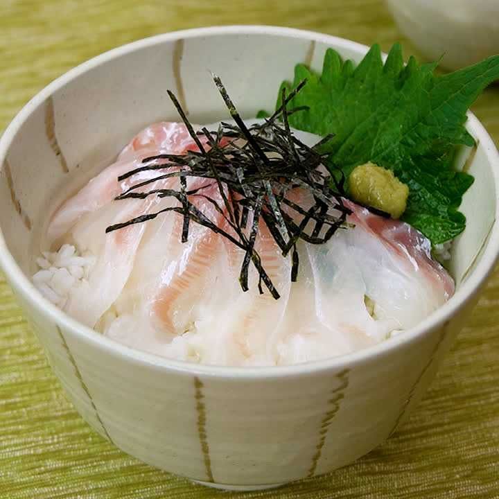 白だしで鯛茶漬け