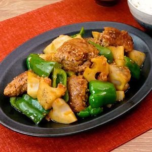 ごろっと豚ひき肉の甘酢炒め