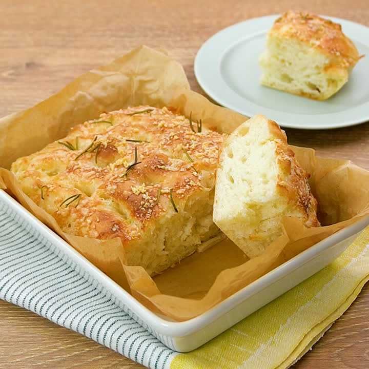 こねないチーズフォカッチャの作り方