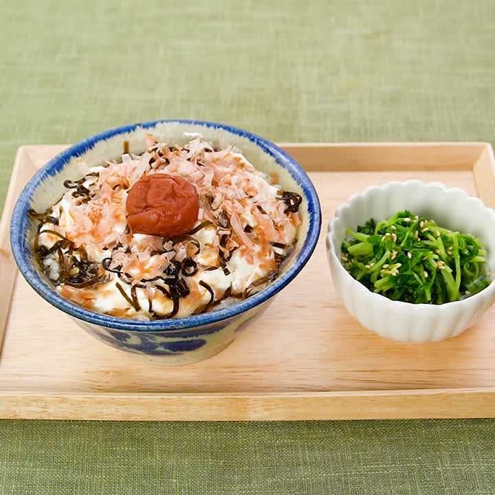 朝食お手軽セット　パン　お茶漬け他 今日の朝食はこれで決まり！ ぶっかけ豆腐茶漬け献立のレシピ動画