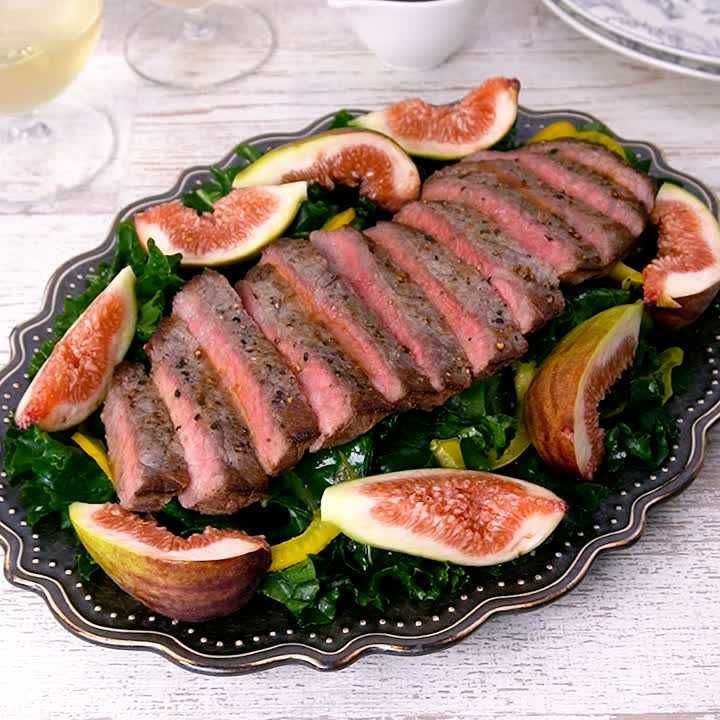 いちじくとケールのステーキサラダ