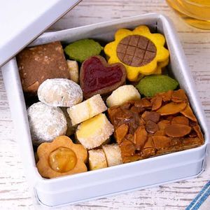 「夏のクッキー缶」のレシピ動画