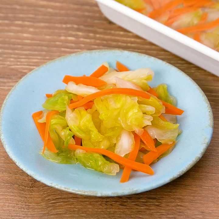 キャベツとにんじんの浅漬け