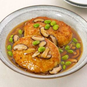 「ふわふわ豆腐ハンバーグのきのこあん」のレシピ動画