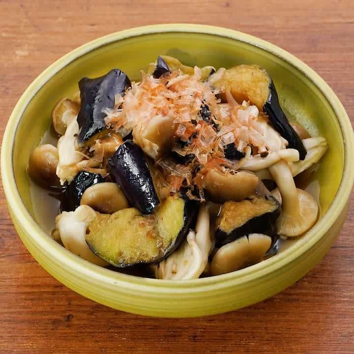 揚げなすときのこのお浸し