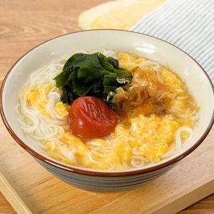 ふわふわ卵の梅だしにゅうめん