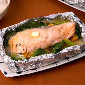 鮭のみそバターホイル焼き