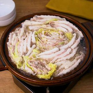 「料理酒ミルフィーユ鍋」のレシピ動画