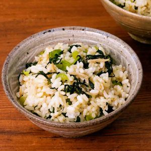 「小松菜の菜飯」のレシピ動画