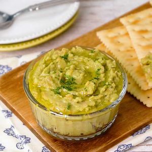 ひよこ豆とアボカドのフムス