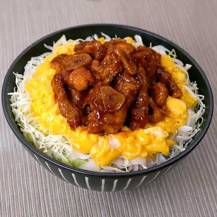 豚こまでトンテキ丼