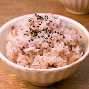 「あずきアイスで炊き込みご飯」のレシピ動画