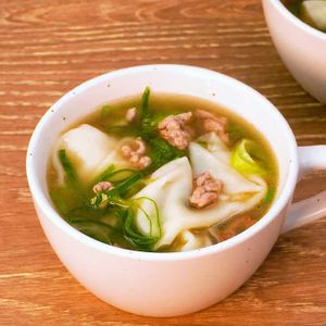 包まないワンタンスープ