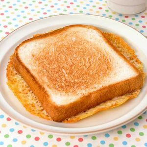 「食パンのチーズ焼き」のレシピ動画