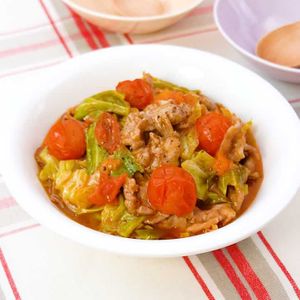 「ポークチャップ風煮込み」のレシピ動画