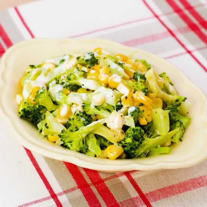 ブロッコリーのコールスロー風