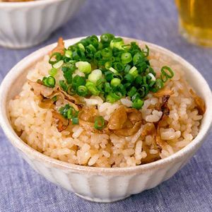 「貝ひも炊き込みご飯」のレシピ動画