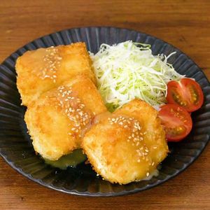 豆腐のみそチーズカツ