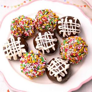 「デコトリュフ風チョコ」のレシピ動画