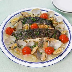 「カレイのアクアパッツァ」のレシピ動画