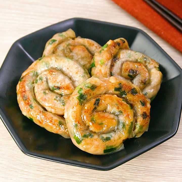 パリもち♪えびロール餃子