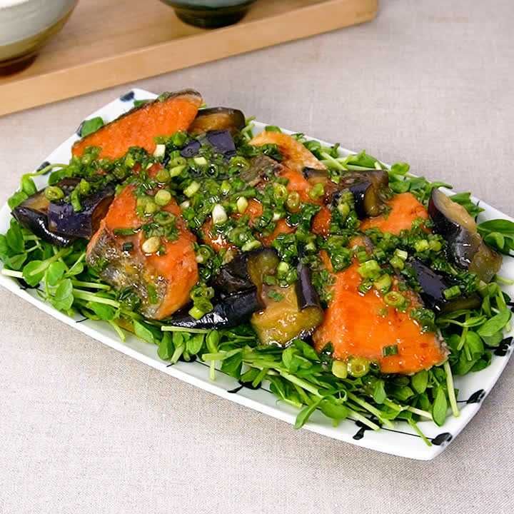 焼き鮭の香味だれかけ