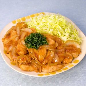 「鶏むね肉の梅しそ生姜焼き」のレシピ動画