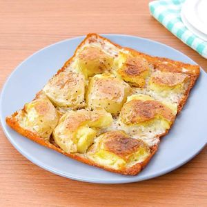 じゃがバターのカリカリチーズ焼き