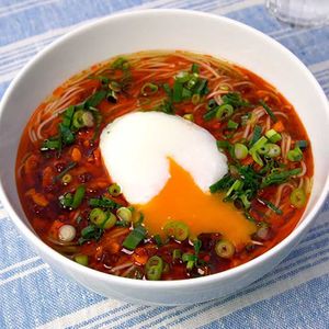 「食べるラー油そうめん」のレシピ動画