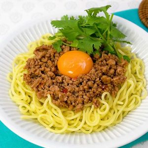 エスニック汁なし和え麺